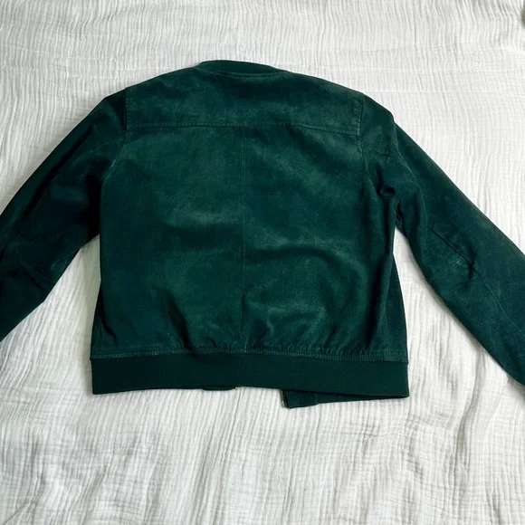 Luxe Emerald Green Suede Bomber Jacket – Streetwear Essential - Picture 7 of 8